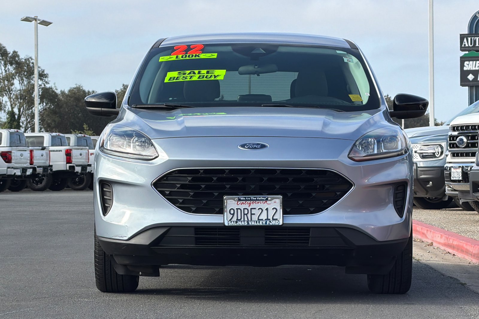 Used 2022 Ford Escape SE FWD image 9