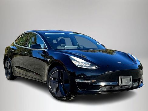 Used 2019 Tesla Model 3 Long Range image 1