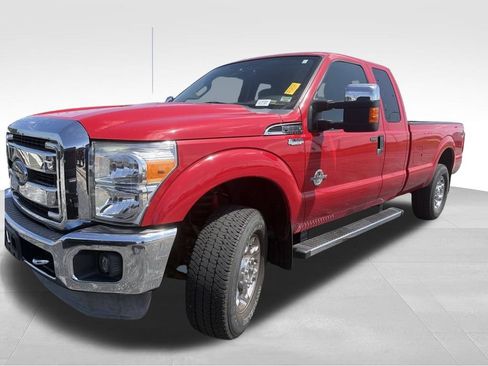 Used 2014 Ford F250 XLT w/ XLT Premium Package AWD/4WD image 10