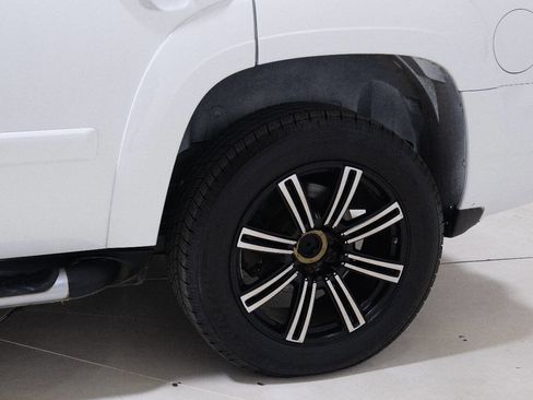 Used 2008 Chevrolet Tahoe LT image 36