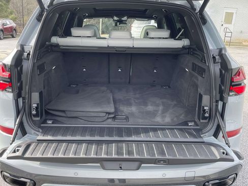 Used 2024 BMW X5 sDrive40i image 11