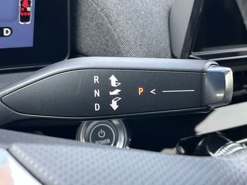 Certified 2024 Honda Prologue EX image 9