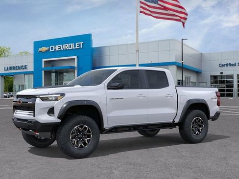 New 2026 Chevrolet Colorado ZR2 w/ Technology Package AWD/4WD image 2