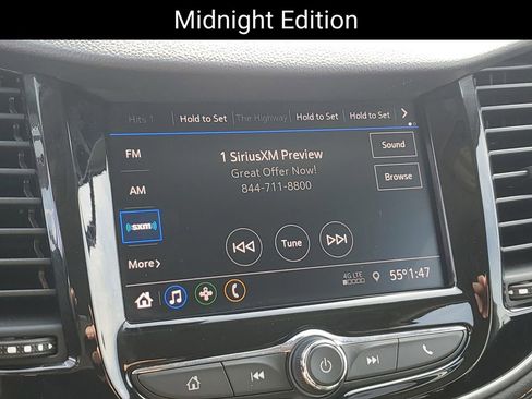 Certified 2022 Chevrolet Trax LT w/ Driver Confidence Package image 14