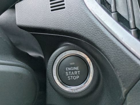 Used 2023 Subaru Forester Premium image 30