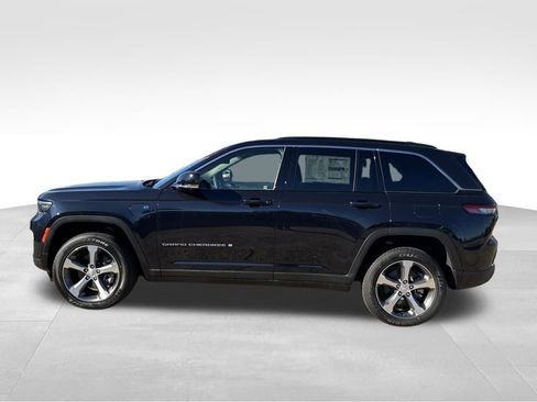 New 2024 Jeep Grand Cherokee Limited 4xe w/ Luxury Tech Group II image 2