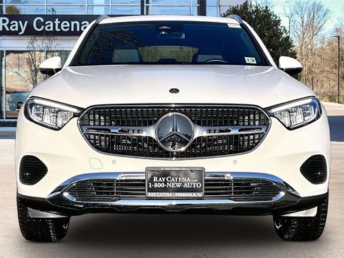Used 2026 Mercedes-Benz GLC 300 4MATIC image 3