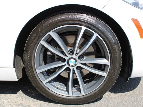 Used 2019 BMW 230i Coupe w/ Convenience Package RWD image 30