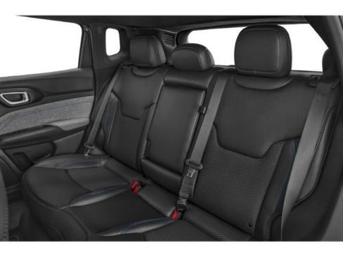 Used 2024 Jeep Compass Limited AWD/4WD image 13