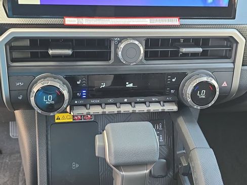 New 2026 Toyota 4Runner Limited AWD/4WD image 24