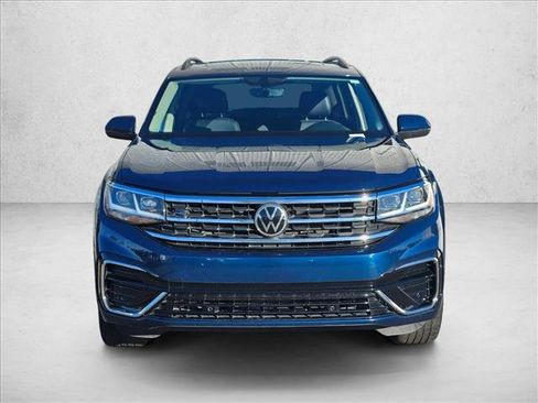 Used 2021 Volkswagen Atlas SE w/ Panoramic Sunroof Package image 2