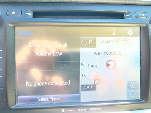Used 2018 Toyota Highlander XLE AWD/4WD image 21