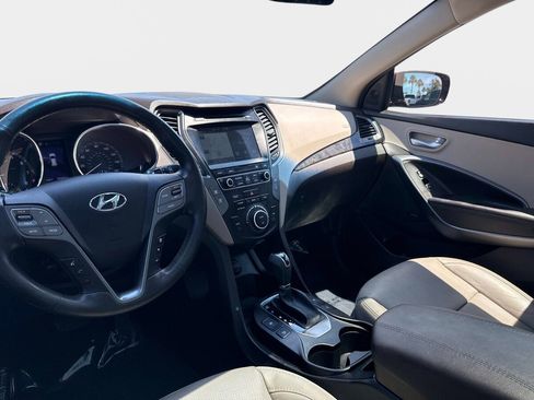 Used 2017 Hyundai Santa Fe Sport w/ 2.4L Tech Package 04 FWD image 15