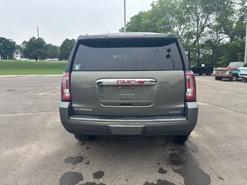 Used 2018 GMC Yukon Denali w/ Denali Ultimate Package AWD/4WD image 11