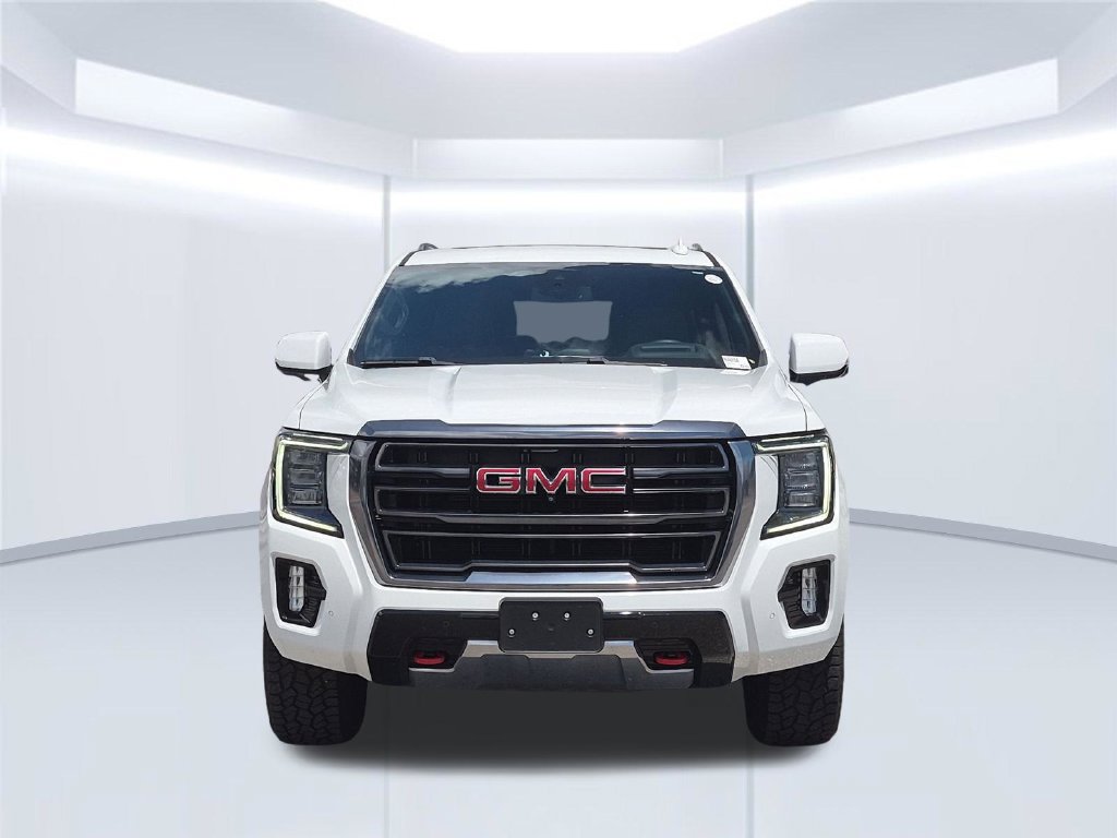 Used 2024 GMC Yukon XL AT4 w/ Technology Package AWD/4WD image 10