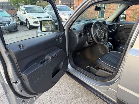 Used 2014 Jeep Patriot Sport FWD image 10