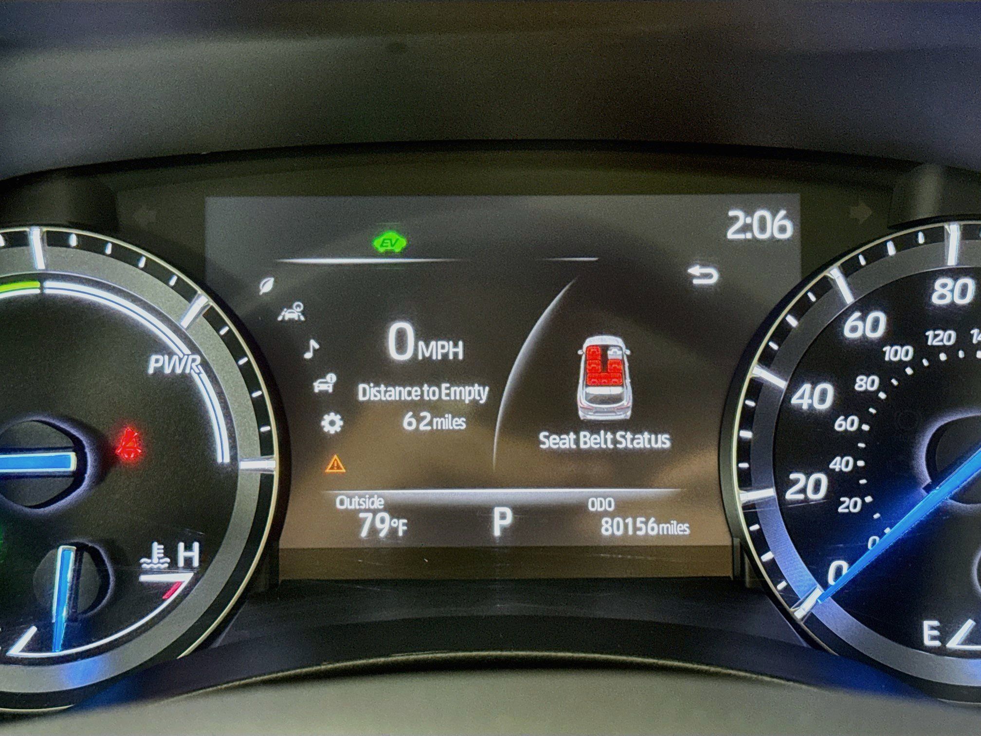 Used 2021 Toyota Highlander XLE AWD/4WD image 6