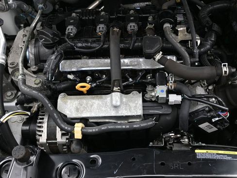 Used 2024 Nissan Kicks S image 28