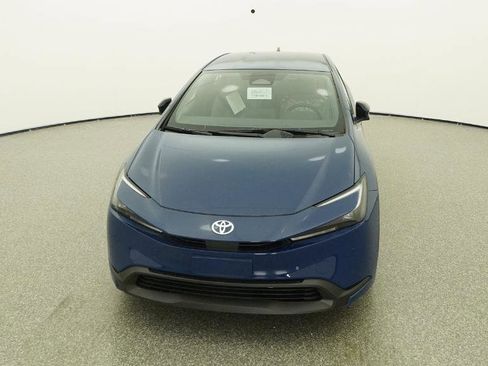 New 2026 Toyota Prius LE image 2