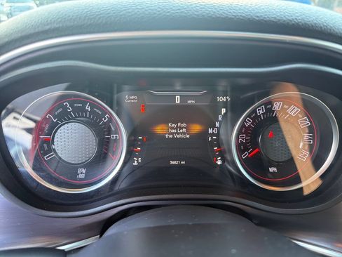 Used 2018 Dodge Challenger SXT RWD image 27