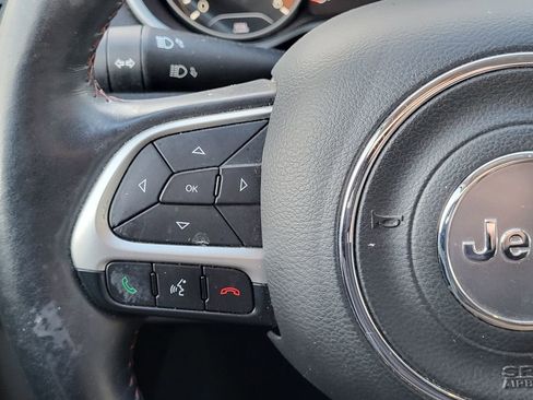 Used 2017 Jeep Compass Limited w/ Navigation Group image 21