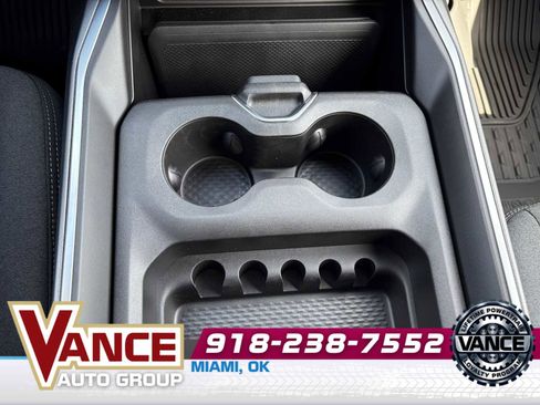 Used 2025 RAM 3500 Big Horn image 24