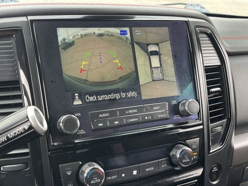 Used 2020 Nissan Titan PRO-4X w/ Pro-4x Convenience Package image 28