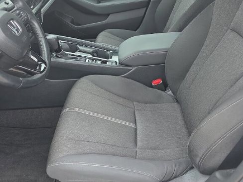 Used 2024 Honda Accord Sport image 5