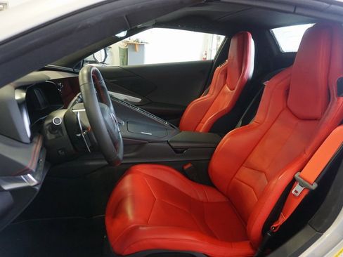 Used 2024 Chevrolet Corvette Stingray Convertible w/ 1LT image 17