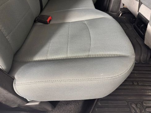 Used 2018 RAM 2500 Tradesman w/ Chrome Appearance Group AWD/4WD image 32