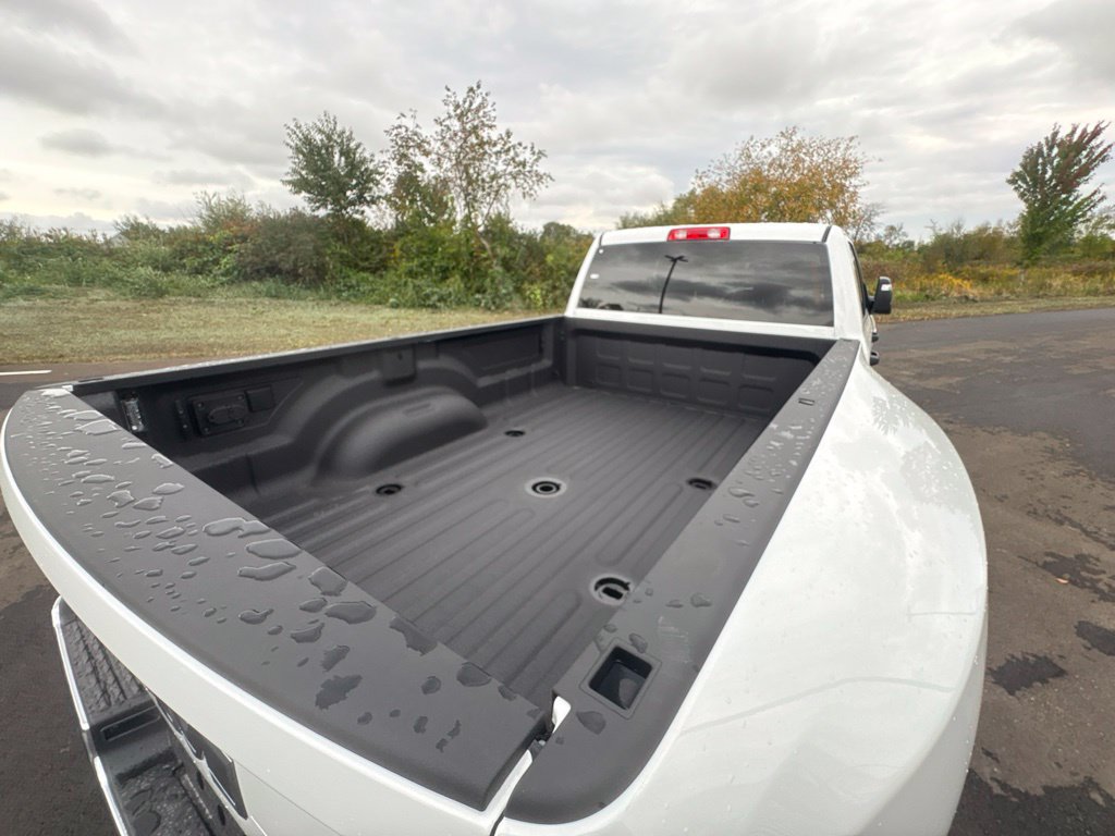 New 2027 RAM 3500 Big Horn AWD/4WD image 14