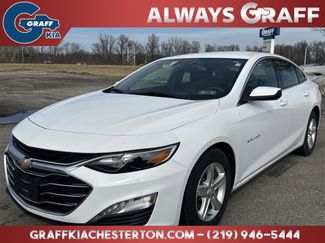 Used 2023 Chevrolet Malibu LT video 1