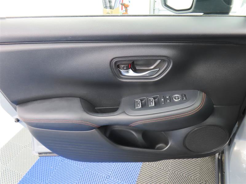 Used 2023 Honda HR-V Sport image 12