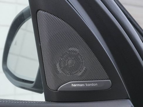 Used 2025 BMW X7 xDrive40i image 30