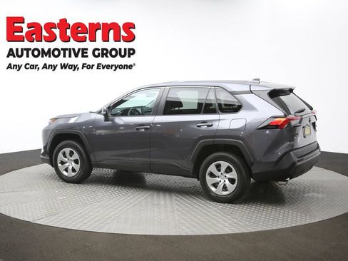 Used 2022 Toyota RAV4 LE image 62