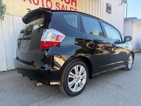 Used 2010 Honda Fit Sport image 5