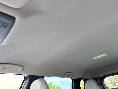 Used 2022 Mitsubishi Outlander SEL AWD/4WD image 13