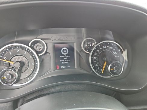 Used 2021 RAM 2500 Tradesman image 9