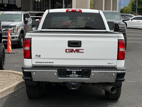 Used 2019 GMC Sierra 2500 SLT w/ Duramax Plus Package AWD/4WD image 49