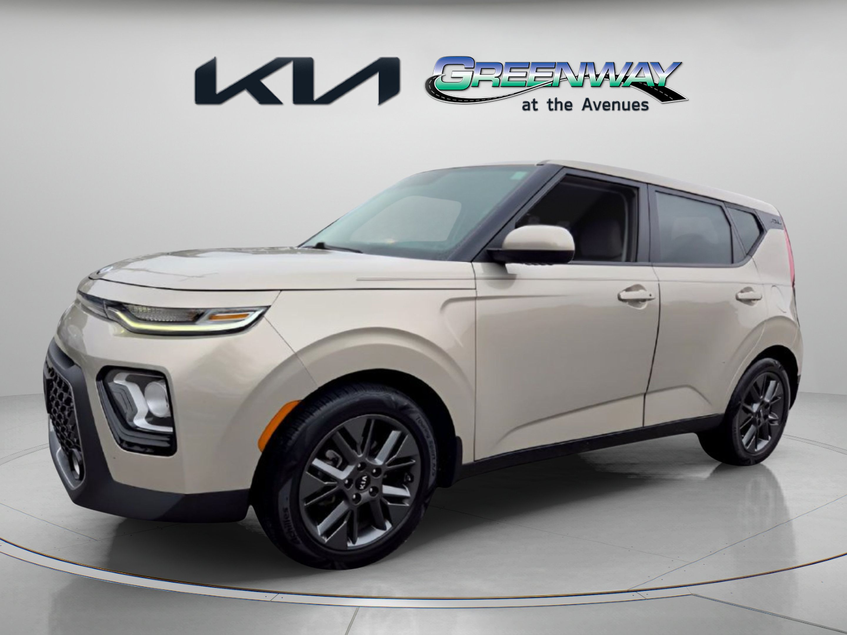 Used 2020 Kia Soul EX FWD image 3