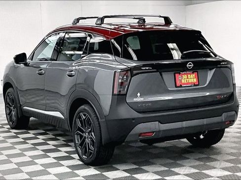 New 2026 Nissan Kicks SR AWD/4WD image 4