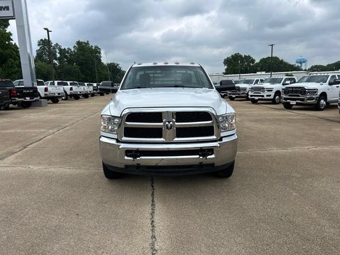 Used 2018 RAM 3500 Tradesman w/ Chrome Appearance Group AWD/4WD image 6