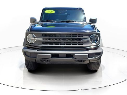 Used 2022 Ford Bronco 2-Door AWD/4WD image 2