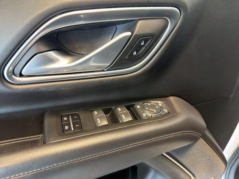 Used 2021 Chevrolet Tahoe High Country AWD/4WD image 9