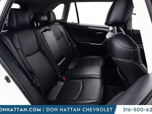 Used 2025 Toyota RAV4 XLE FWD image 16