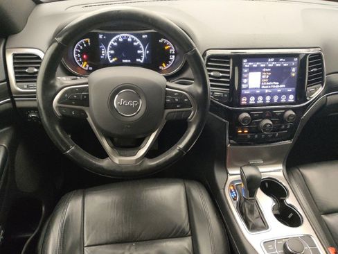 Used 2019 Jeep Grand Cherokee Limited w/ Trailer Tow Group IV image 22