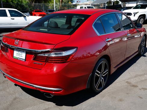 Used 2016 Honda Accord Sport image 13