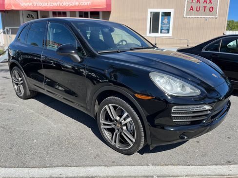 Used 2012 Porsche Cayenne S image 1