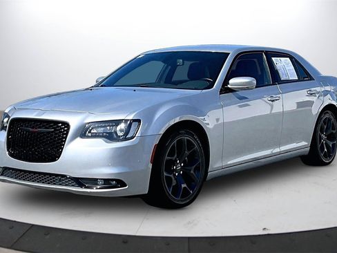 Certified 2021 Chrysler 300 S image 4