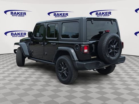 Used 2023 Jeep Wrangler Unlimited Sport AWD/4WD image 5